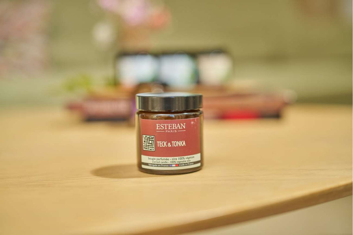 Candela Profumata - Teak und Fava Tonka - 90 g